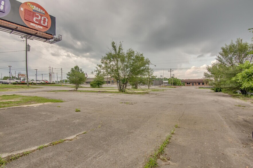 2425 Gallatin Pike N, Madison, TN 37115 Land For Sale