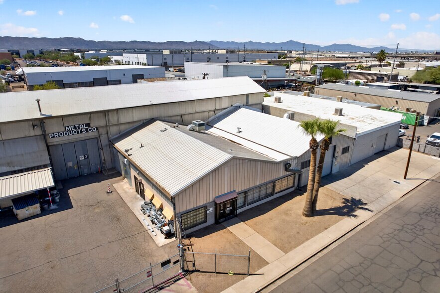 More Photos Of 1821 E Madison St, Phoenix Manufacturing For Sale