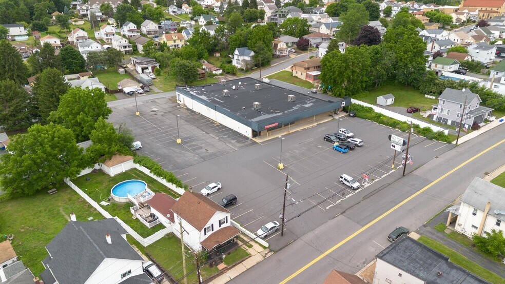 More Photos Of 629 S Main St, Old Forge Freestanding For Lease