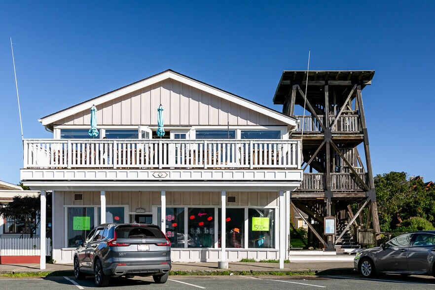 More Photos Of 45040 Main St, Mendocino Restaurant For Sale