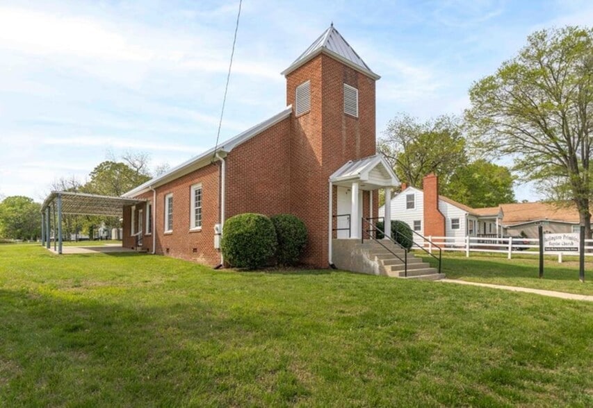 More Photos Of 511 James St, Burlington Religious Facility For Sale