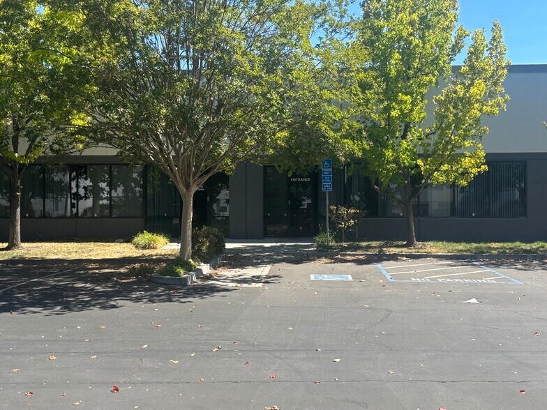 Primary Photo Of 1772 Little Orchard St, San Jose Flex For Lease