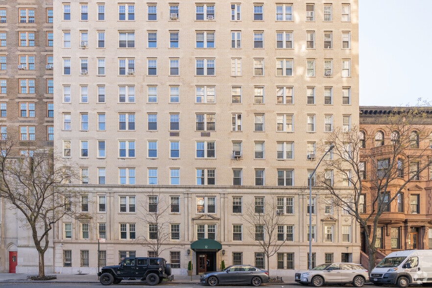 More Photos Of 12 W 96th St, New York Apartments For Sale