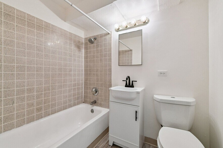 More Photos Of 1725 W Mosier Pl, Denver Apartments For Sale