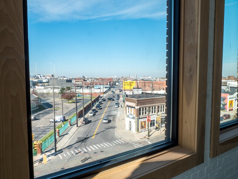More Photos Of 1400-1404 Gratiot Ave, Detroit Office For Sale
