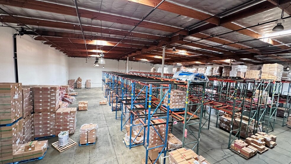 More Photos Of 2311 E Locust St, Ontario Warehouse For Sale
