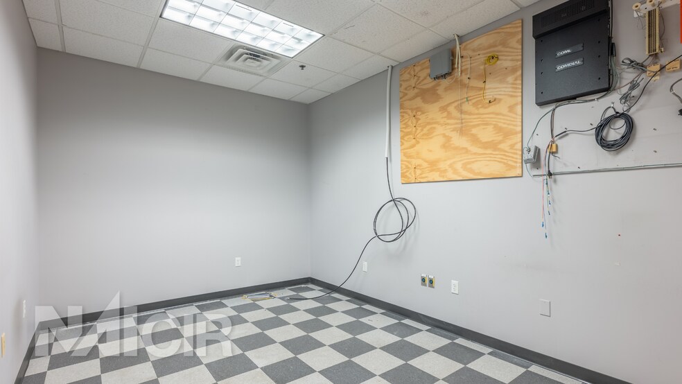 More Photos Of 4807 Jonestown Rd, Harrisburg Office Residential For Lease