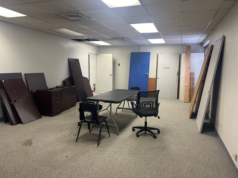 More Photos Of 1915-1919 E Colfax Ave, Denver Office For Sale