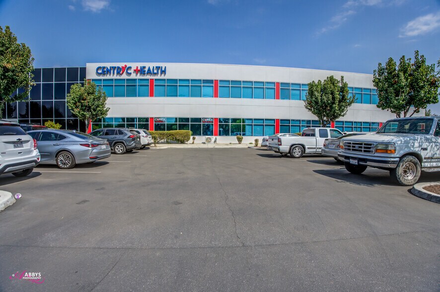 More Photos Of 3008 Sillect Ave, Bakersfield Medical For Lease