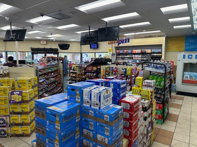 More Photos Of 3804 Plaza Dr, Oceanside General Retail For Sale