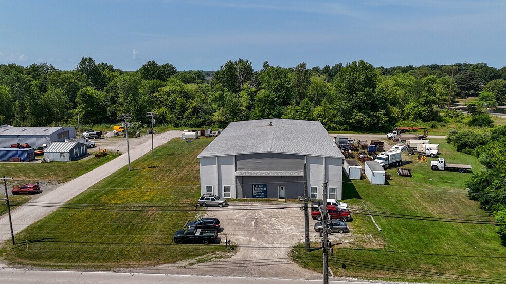 More Photos Of 237 State Rd, Ashtabula Manufacturing For Sale
