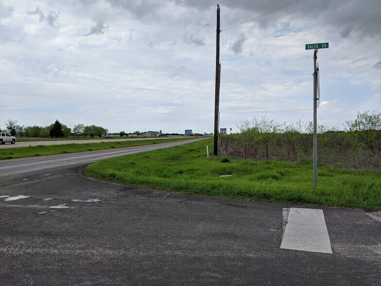 More Photos Of TBD S Interstate 45 Unit#Tract1, Ennis Land For Sale