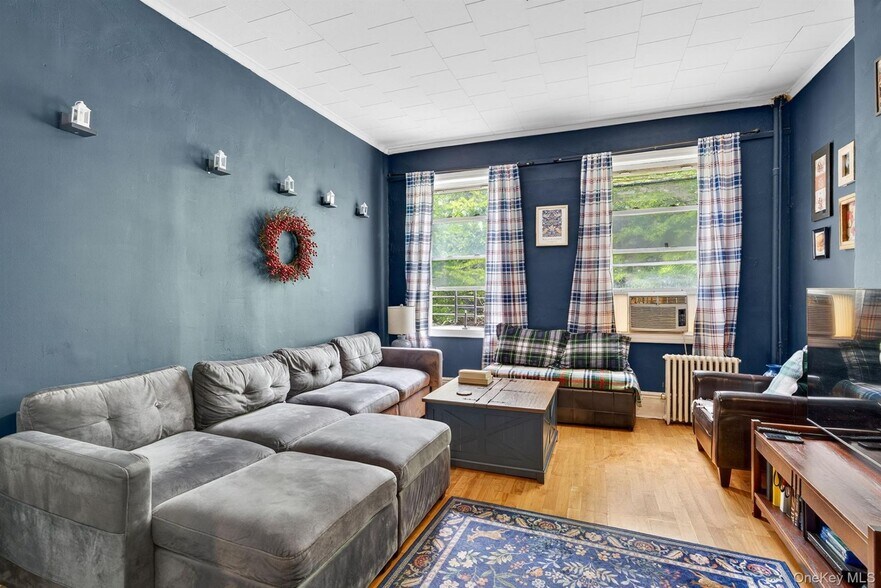 More Photos Of 34 Sutton St, Brooklyn Apartments For Sale