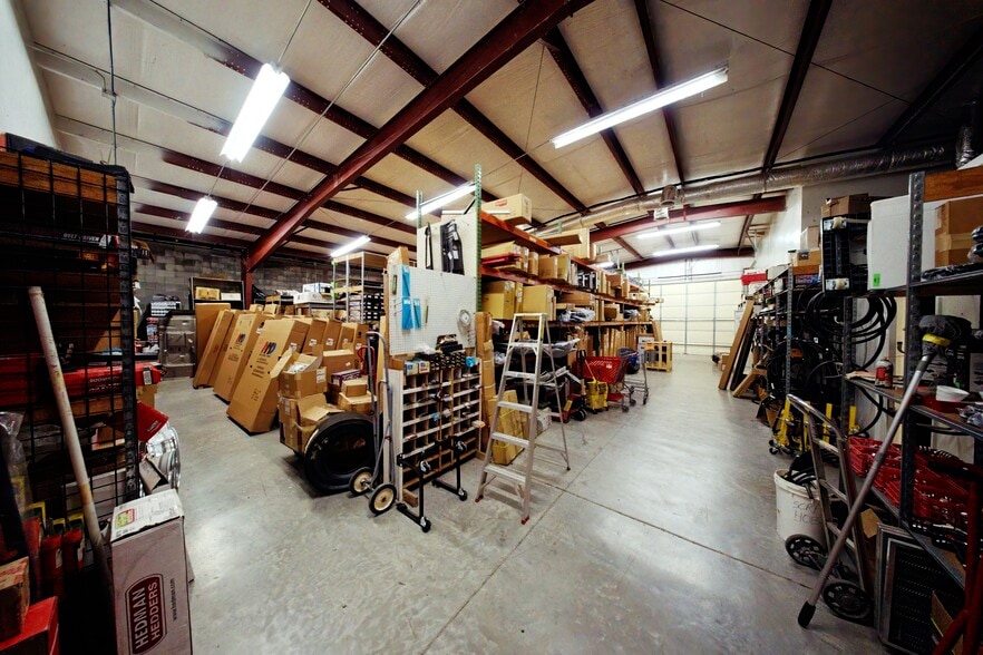 More Photos Of 1345 Callahan Dr, Knoxville Distribution For Sale