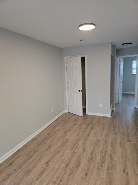 More Photos Of 58-78 N Sylvan Ave, Columbus Apartments For Sale