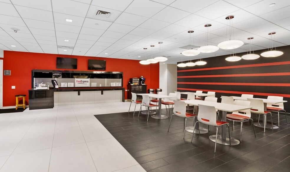 More Photos Of 1700 E Golf Rd, Schaumburg Office For Lease