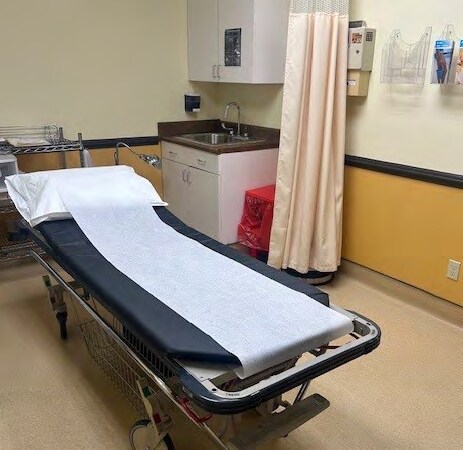 More Photos Of 150 Health Center Dr, Clanton Medical For Sale