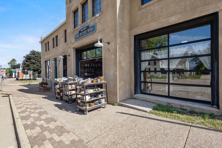 More Photos Of 108-110 E Main St, Cambridge Storefront For Sale