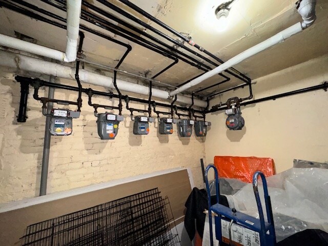 More Photos Of 3004 Cruger Ave, Bronx Apartments For Sale