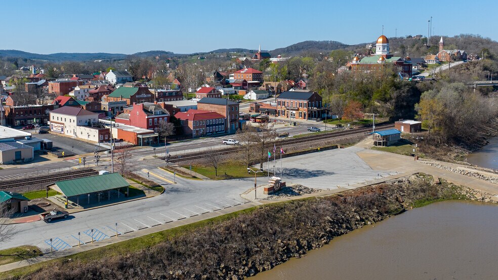 More Photos Of 208-210 Wharf St, Hermann Hospitality For Sale