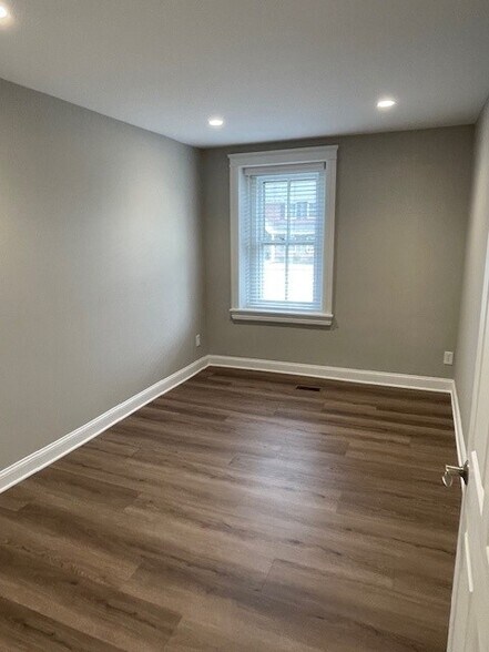 More Photos Of 418 Main St, Harleysville Office Residential For Lease