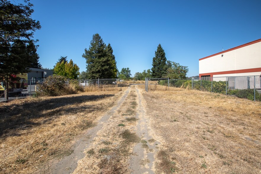 More Photos Of 450 E Todd Rd, Santa Rosa Land For Sale