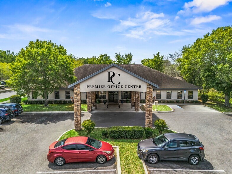 More Photos Of 1910 SW 18th Ct, Ocala Coworking Space