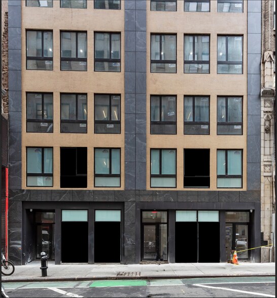 More Photos Of 203-205 W 38th St, New York Office For Lease