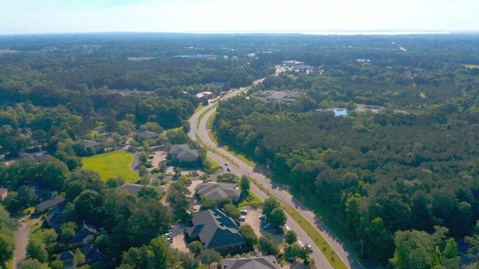 More Photos Of 560 Highland Colony Pkwy, Ridgeland Land For Sale