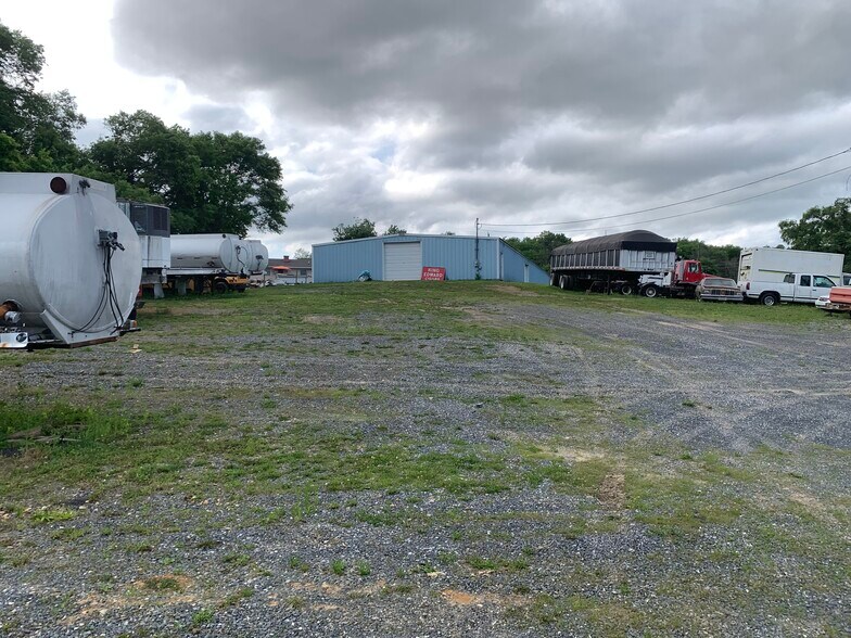 More Photos Of 2794 N Valley Pike, Rockingham Auto Dealership For Sale