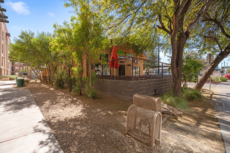 More Photos Of 925 E Apache Blvd, Tempe Fast Food For Sale