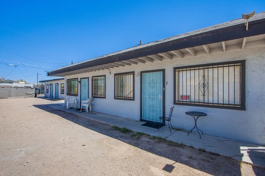 Primary Photo Of 612 W Washington Ave, Las Vegas Apartments For Sale