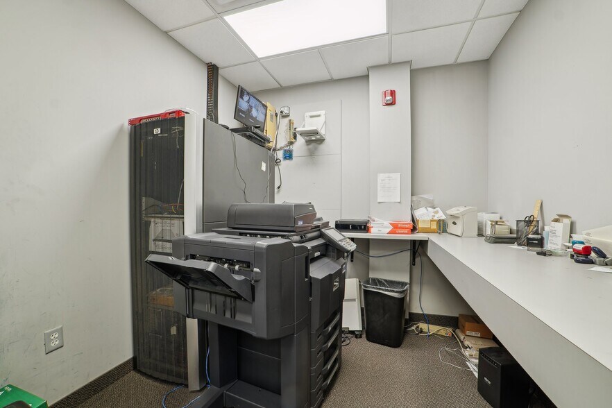 More Photos Of 62 US Highway 46, Pine Brook Medical For Lease