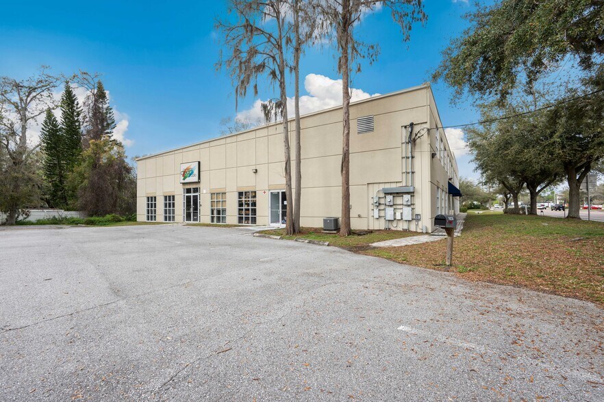More Photos Of 16238-16242 N Florida Ave, Lutz Office Residential For Lease