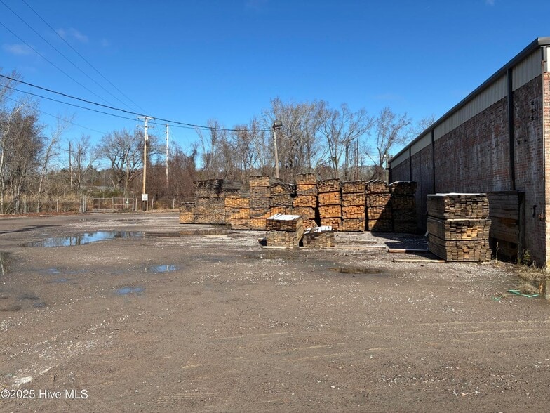 More Photos Of 141 Knobbs Creek Dr, Elizabeth City Industrial For Sale