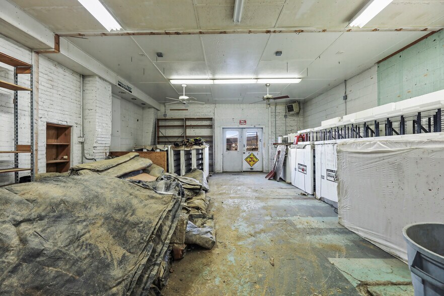 More Photos Of 1311 East St, Pittsfield Warehouse For Sale