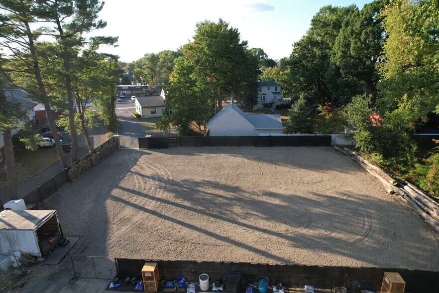 More Photos Of 636 Clements Bridge Rd, Barrington Land For Lease