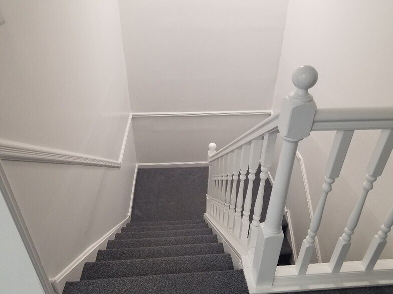 More Photos Of 375 N Main St, Williamstown Medical For Lease