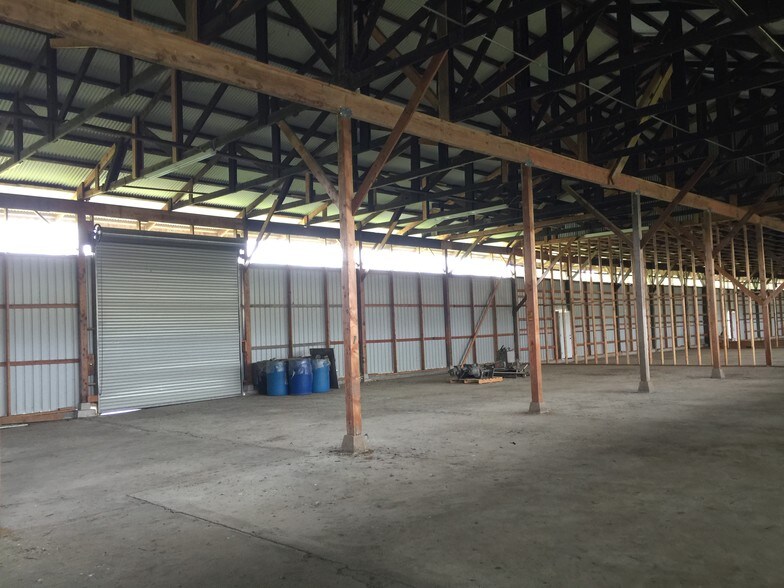 More Photos Of 16-665 Milo St, Keaau Warehouse For Lease