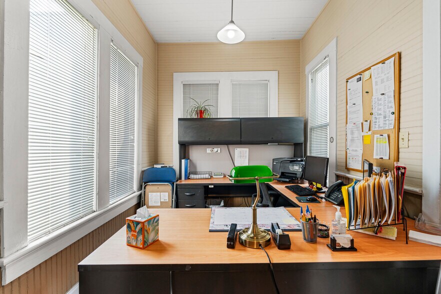 More Photos Of 308 10th St, Columbus Office Residential For Sale