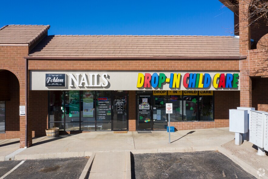 More Photos Of 10841 Crossroads Dr, Parker Storefront For Lease