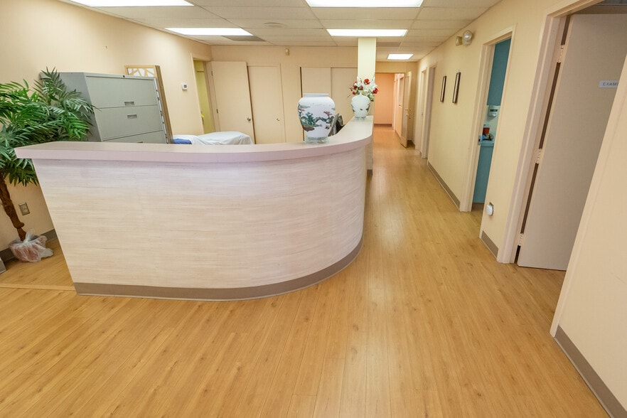 More Photos Of 622 Georges Rd, North Brunswick Medical For Sale