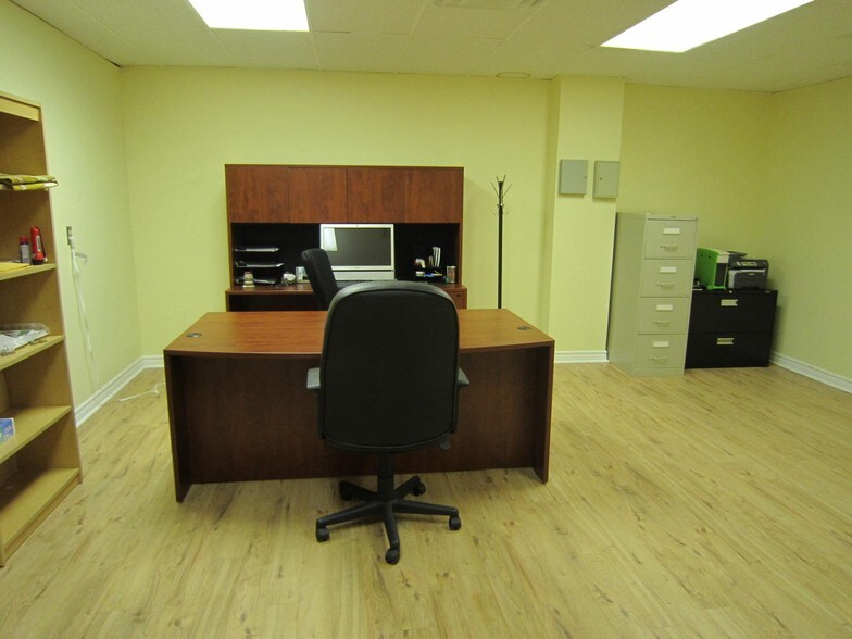 More Photos Of 259-261 Montreal Rd, Ottawa Office For Lease