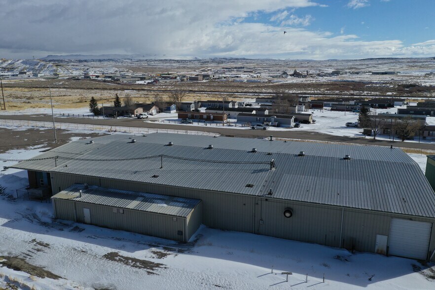 More Photos Of 38 Purple Sage Rd, Rock Springs Industrial For Lease