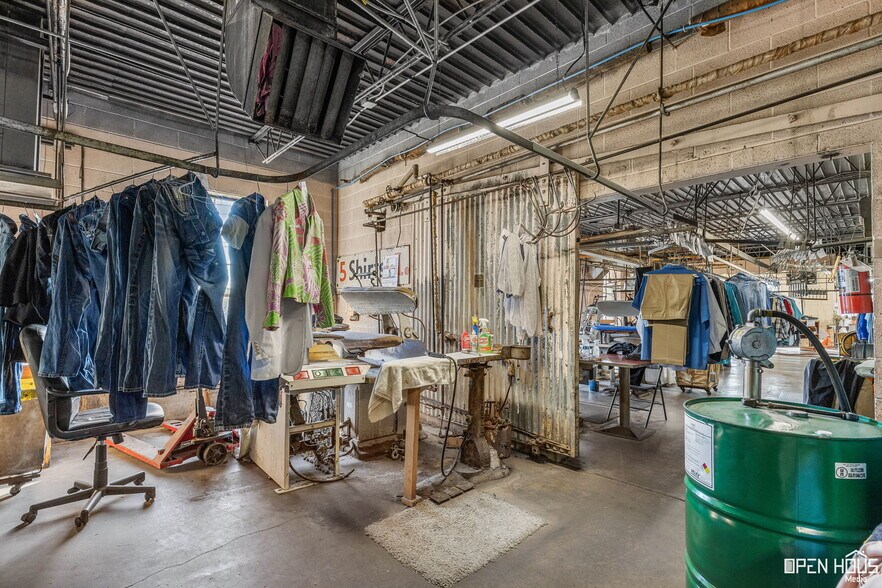 More Photos Of 1915 Kemp Blvd, Wichita Falls Office For Sale