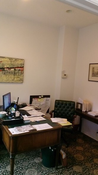 More Photos Of 740 Glen Cove Ave, Glen Head Office For Sale