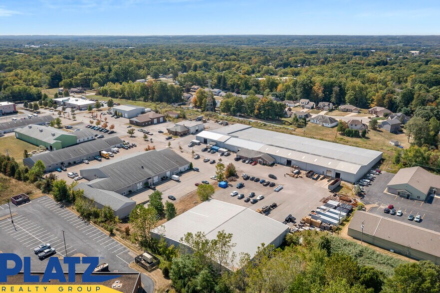 More Photos Of 590 E Western Reserve Rd, Youngstown Warehouse For Lease