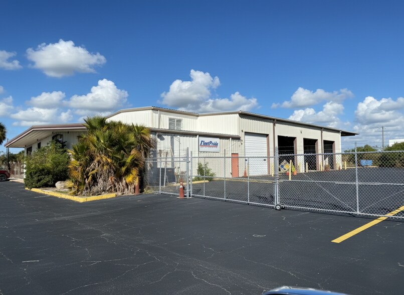 More Photos Of 1201 N 34th St, Tampa Warehouse For Lease