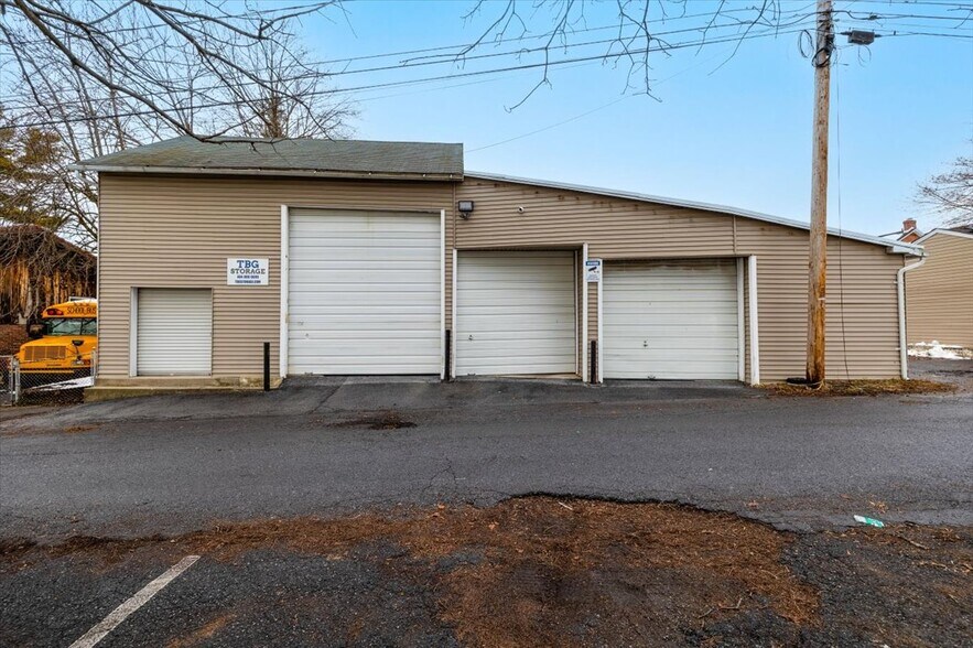 More Photos Of 2312 S 5th St, Allentown Self Storage For Sale