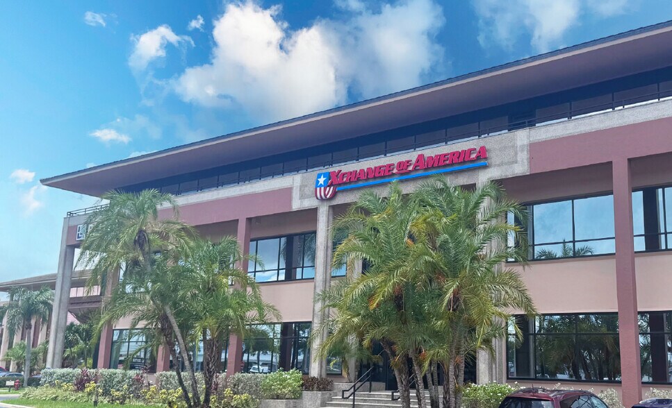 Primary Photo Of 819 SW Federal Hwy, Stuart Office For Lease